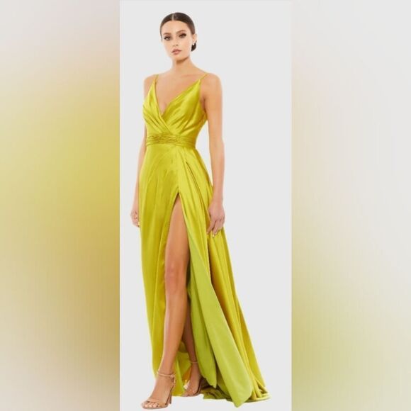 Mac Duggal 12443 Sleeveless Faux Wrap Draped Gown NWT size 2 Chartreuse - Picture 1 of 7